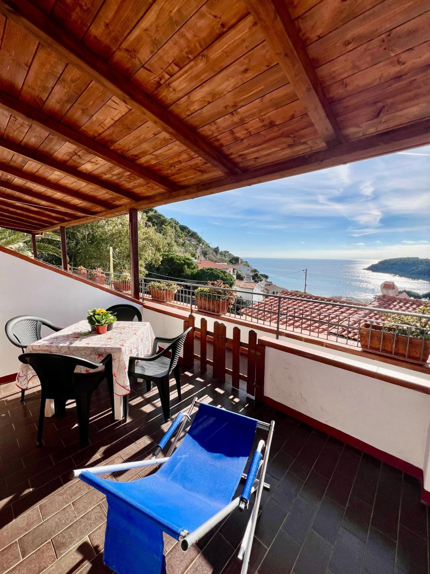 Case Vacanze Maestrale Fetovaia Exterior photo